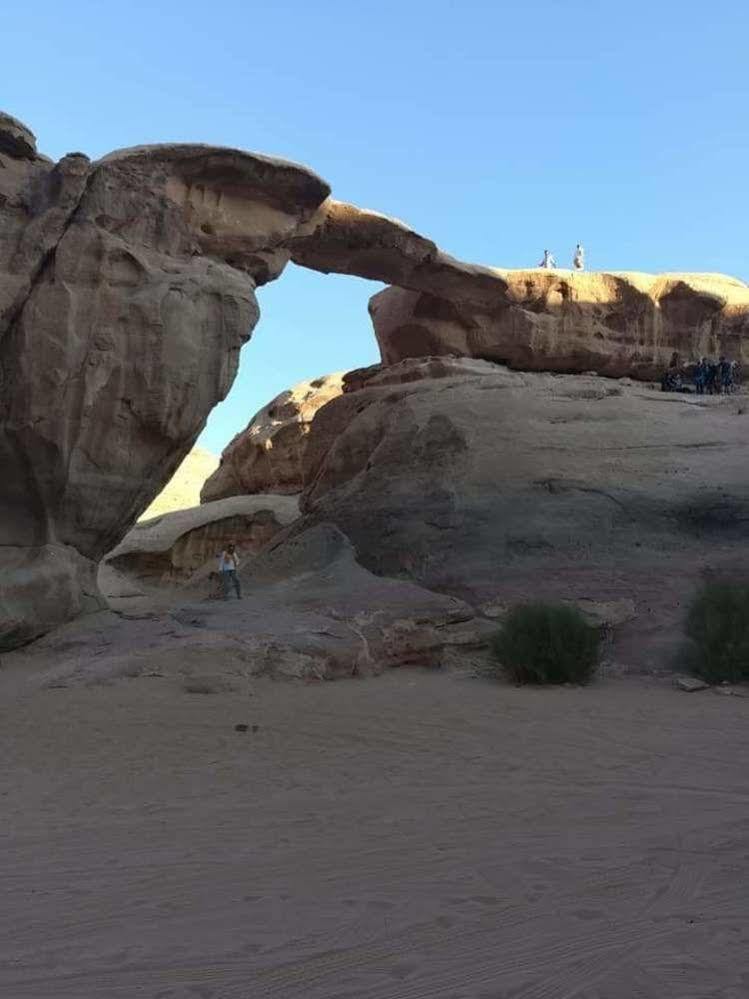 Black Irish Camp And Tours Wadi Rum Eksteriør bilde