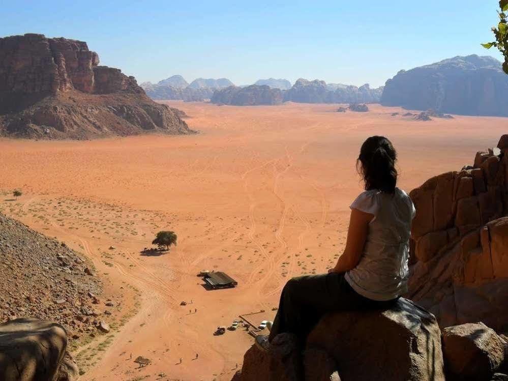 Black Irish Camp And Tours Hotell Wadi Rum Eksteriør bilde